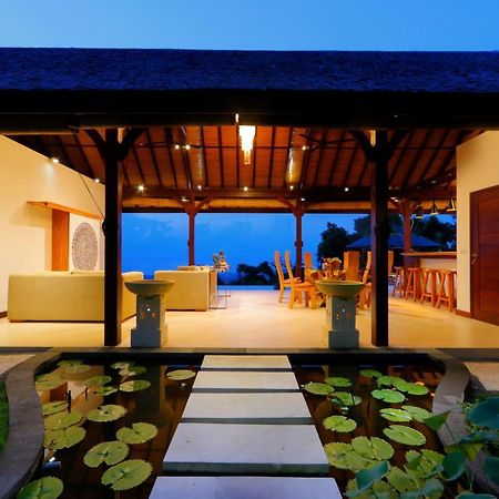 Villa Saraswati Lovina Екстериор снимка